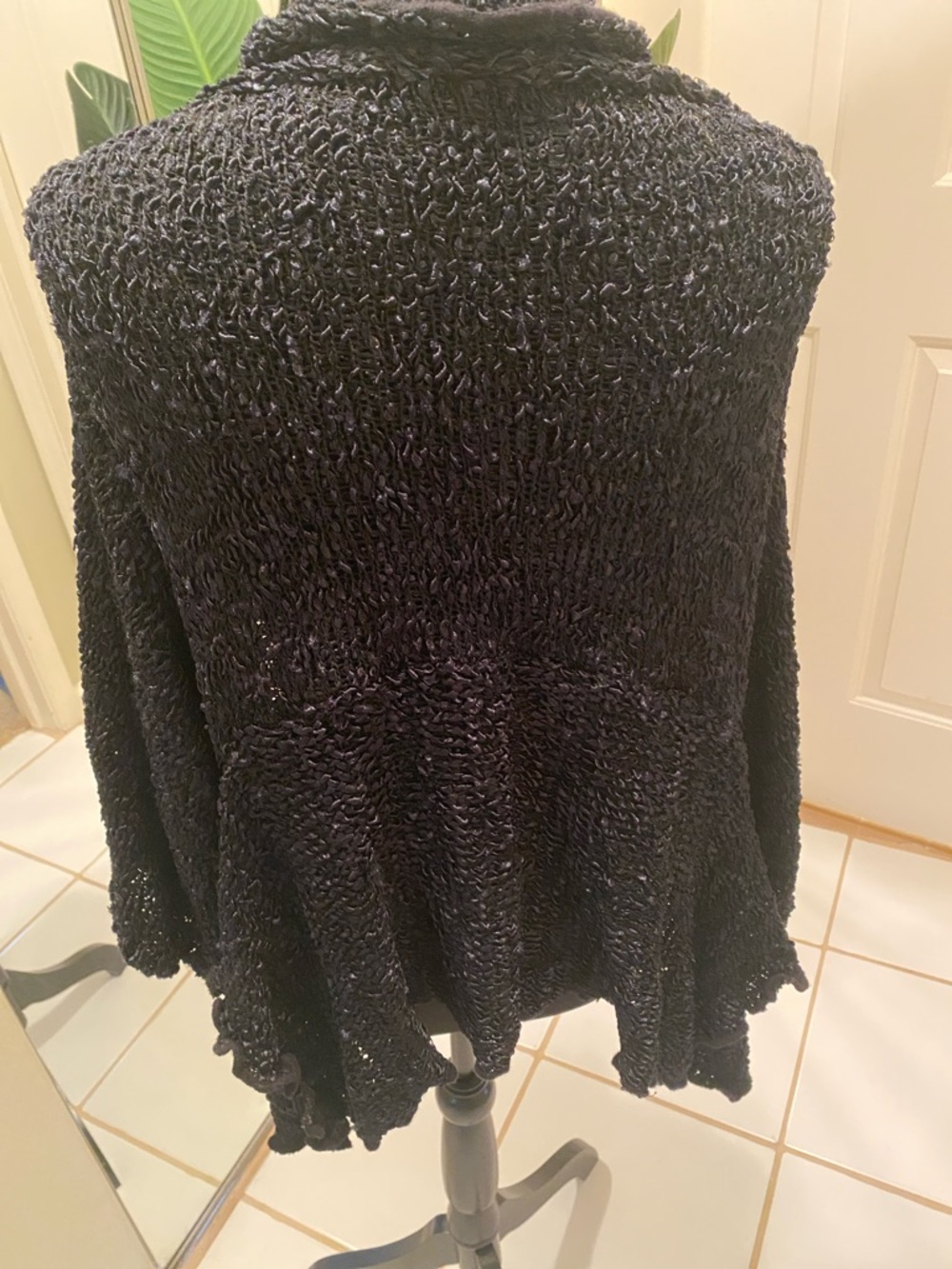 Pretty Angel Black Open-Front Textured Shrug - Picture 4 of 5